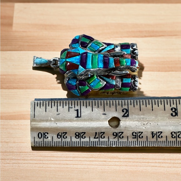 Beautiful Solid Sterling Silver Elephant Pendant in Turquoise & Coral Stones - Picture 4 of 12